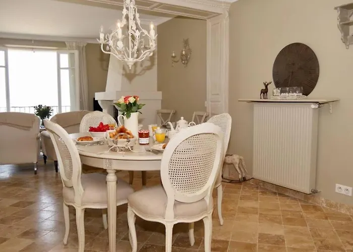 Bord De - Ac, Wifi, Chic, Sea View, 2 Minutes Walk Apartament *