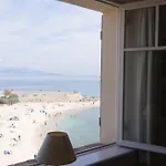 Bord De - Ac, Wifi, Chic, Sea View, 2 Minutes Walk Appartement Antibes